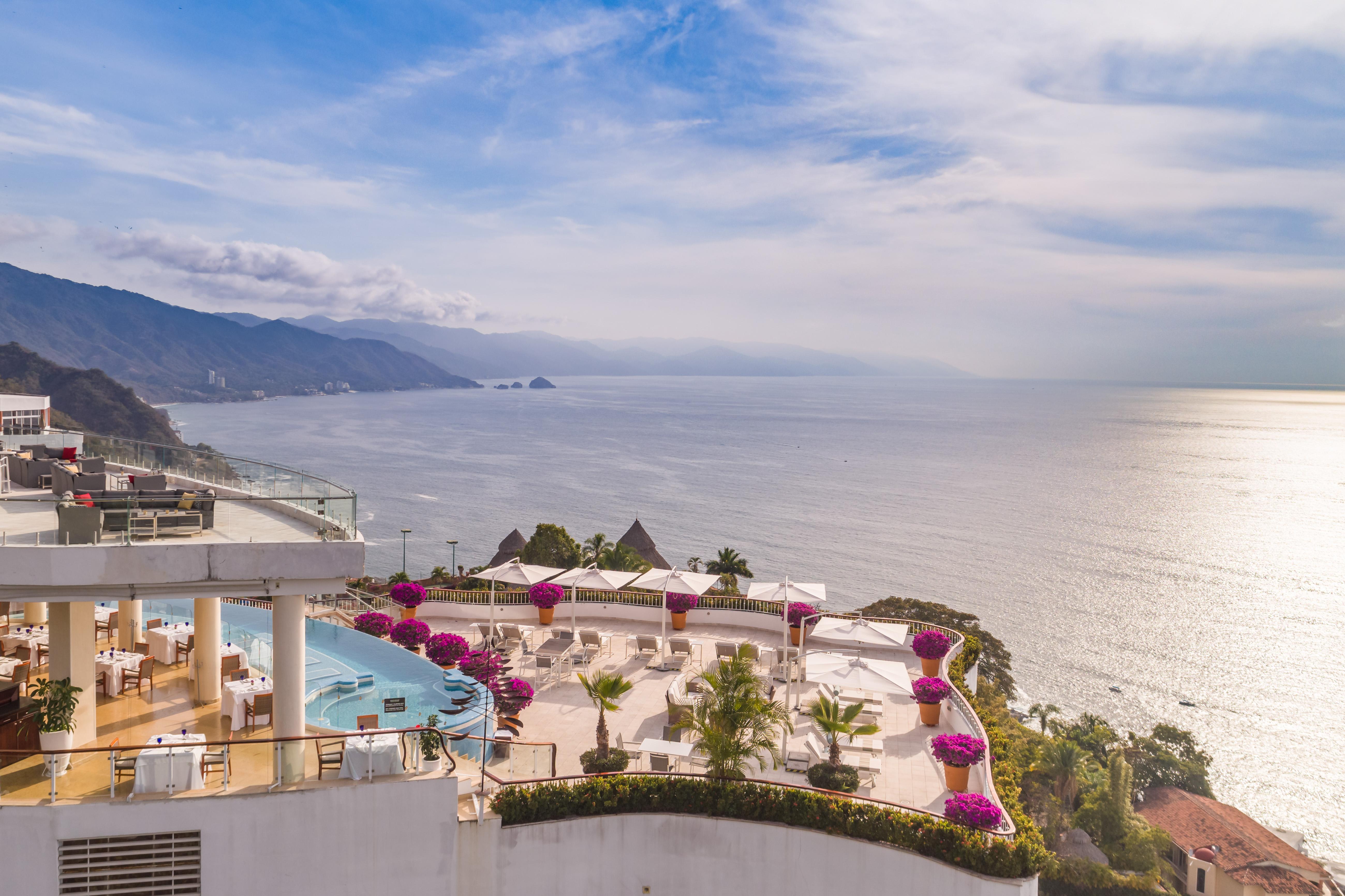 Grand Miramar All Luxury Suites & Residences (Adults Only) Puerto Vallarta Buitenkant foto